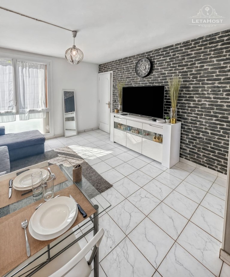 autre photo salon appartement proche paris